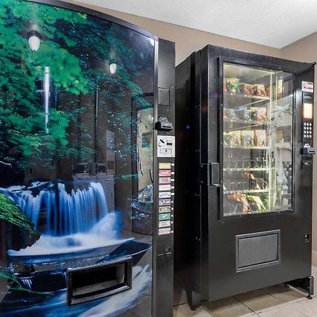 Quality Inn & Suites Lebanon I-65 Eksteriør bilde