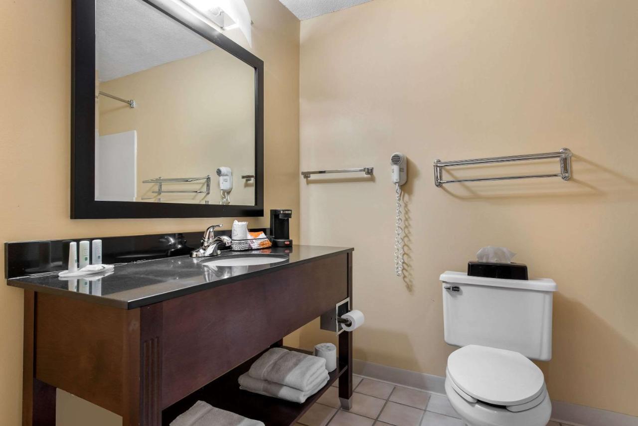 Quality Inn & Suites Lebanon I-65 Eksteriør bilde