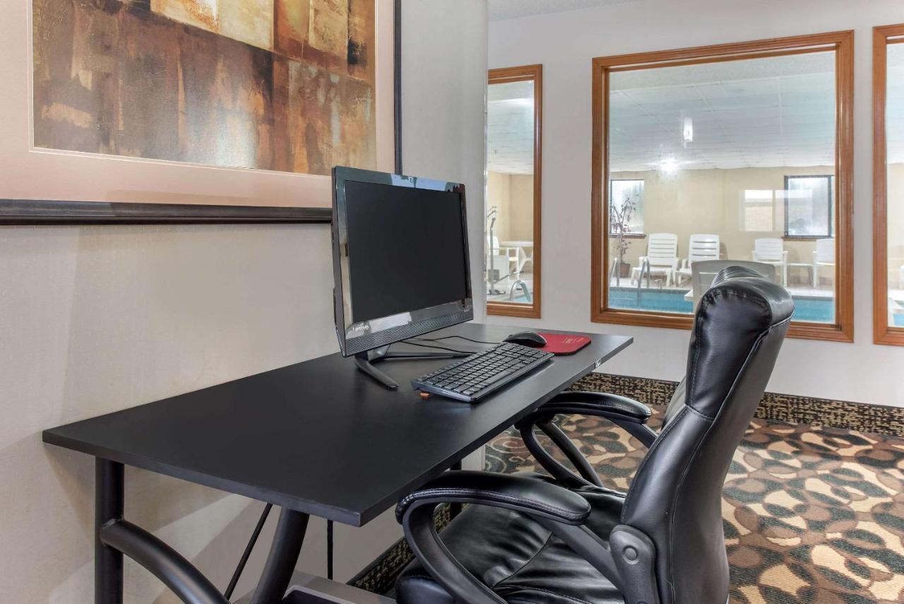 Quality Inn & Suites Lebanon I-65 Eksteriør bilde